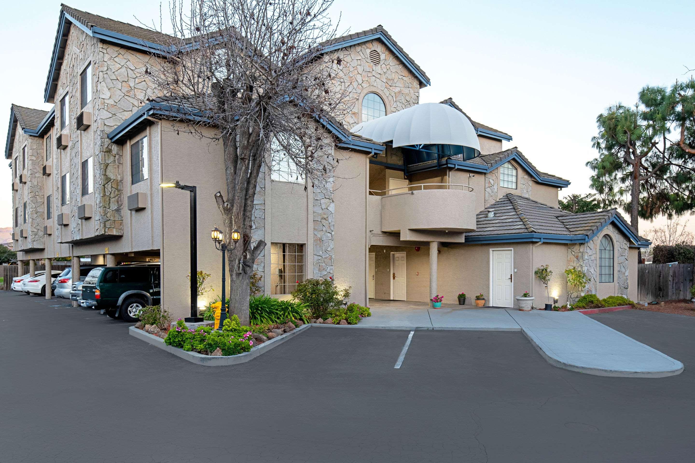 Clarion Inn Silicon Valley San José Exterior foto